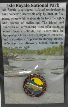 0930W Isle Royale Wolf Pin